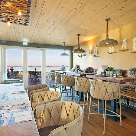 Apartment Awesome In Lembruch-duemmer